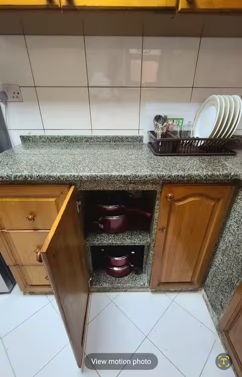 Sharing Apartment Private Room in Al Falah Street Abu Dhabi